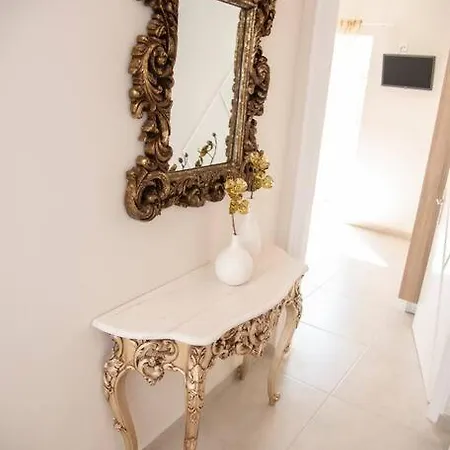 아파트 Mariangelas House *